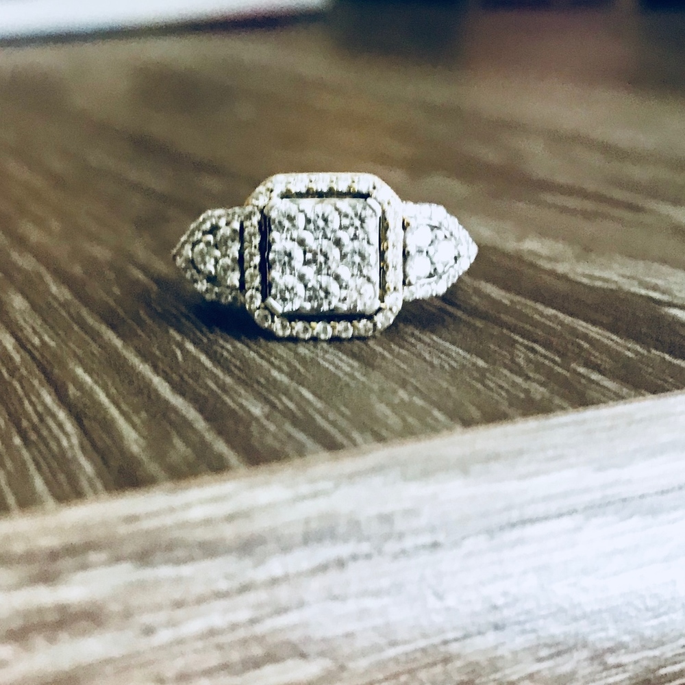 Beautiful Cluster Ring